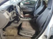 ✅ 2011 Chevrolet Traverse 1LT • VIN: 1GNKVGED8BJ396584 • Lot: 66977054. Wystawiony na Copart z przebiegiem 208 318 mil. Bezpłatny archiwum sprzedaży aukcyjnych z USA i szczegółowy raport historii pojazdu na DreamBid. Zdjęcie 7.