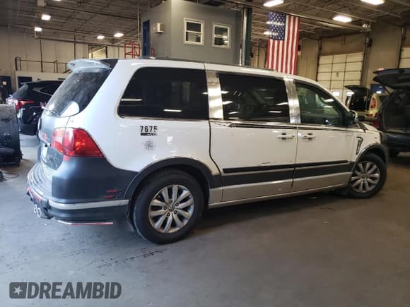 ✅ 2014 Volkswagen Routan SE • VIN: 2C4RVABG6ER135182 • Лот: 72220734. Опубликован ранее на Copart с пробегом 150 522 миль. Бесплатный доступ к архиву аукционных продаж из США и подробный отчёт об истории автомобиля на DreamBid. Изображение 3.