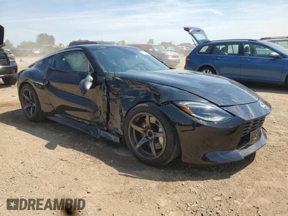 ✅ 2024 Nissan Z Sport • VIN: JN1BZ4AH0RM365118 • Lot: 65269005. Listed on Copart with 2,241 mi. Free auction sales archive from the USA and detailed vehicle history report at DreamBid. Image 4.