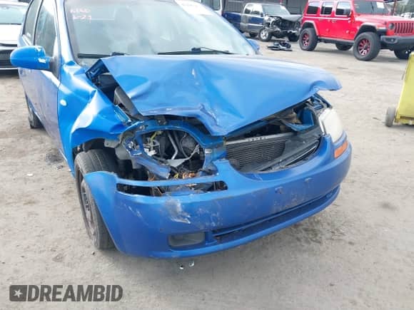 2006 Chevrolet Aveo LS z VIN KL1TD56696B543863, wystawiony jako IAAI lot #41446969 z przebiegiem 222 866 mil mil oraz . Historia ofert i sprzedaży dostępna na DreamBid. Obrazek 6.