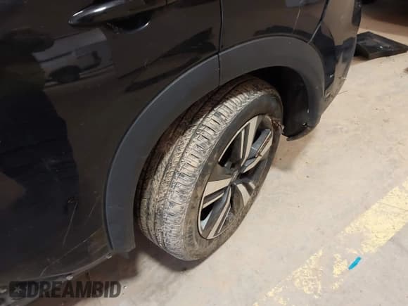 ✅ 2023 Nissan Rogue SL • VIN: JN8BT3CB1PW471536 • Lot: 43550006. Wystawiony na IAAI z przebiegiem 37 572 mil. Bezpłatny archiwum sprzedaży aukcyjnych z USA i szczegółowy raport historii pojazdu na DreamBid. Zdjęcie 20.