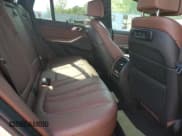 ✅ 2021 BMW X5 M50i • VIN: 5UXJU4C08M9E11404 • Лот: 72083785. Опубликован ранее на Copart с пробегом 67 177 миль. Бесплатный доступ к архиву аукционных продаж из США и подробный отчёт об истории автомобиля на DreamBid. Изображение 11.