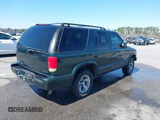 ✅ 2004 Chevrolet Blazer Fleet • VIN: 1GNCS13X14K109493 • Lot: 41780876. Wystawiony na IAAI z przebiegiem 117 653 mil. Bezpłatny archiwum sprzedaży aukcyjnych z USA i szczegółowy raport historii pojazdu na DreamBid. Zdjęcie 4.