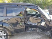 ✅ 2008 Dodge Nitro SLT • VIN: 1D8GU58K58W287724 • Lot: 43545993. Wystawiony na IAAI z przebiegiem 87 405 mil. Bezpłatny archiwum sprzedaży aukcyjnych z USA i szczegółowy raport historii pojazdu na DreamBid. Zdjęcie 6.