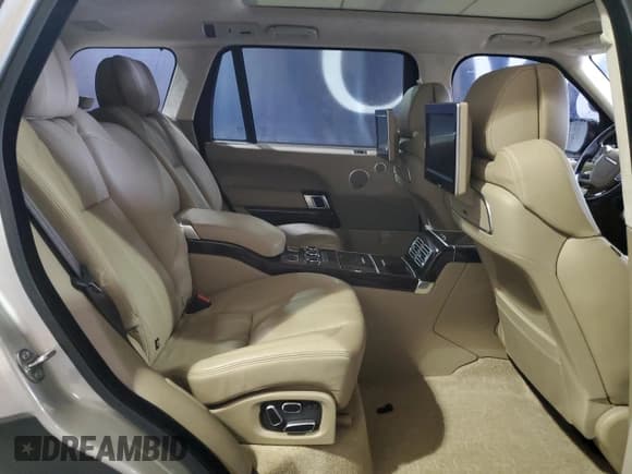 ✅ 2015 Land Rover Range Rover Autobiography • VIN: SALGV3TF7FA214173 • Lot: 48770415. Listed on Copart with 142,850 mi. Free auction sales archive from the USA and detailed vehicle history report at DreamBid. Image 11.