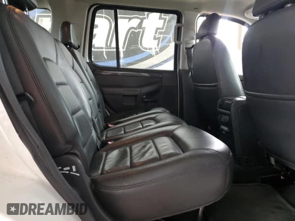 ✅ 2002 Ford Explorer Limited • VIN: 1FMDU75E22ZA26015 • Лот: 70484095. Опубликован ранее на Copart с пробегом 99 305 миль. Бесплатный доступ к архиву аукционных продаж из США и подробный отчёт об истории автомобиля на DreamBid. Изображение 11.