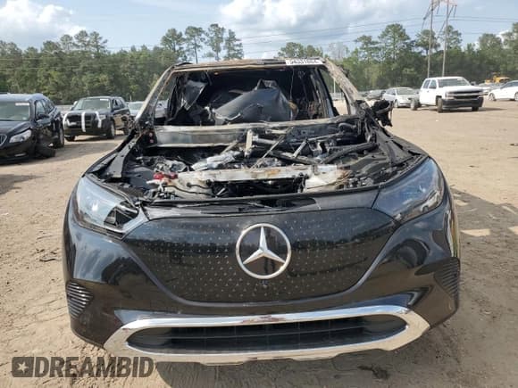 ✅ 2023 Mercedes-Benz EQE 350+ • VIN: 4JGGM2BB0PA010489 • Lot: 54331804. Wystawiony na Copart z przebiegiem Nie podano. Bezpłatny archiwum sprzedaży aukcyjnych z USA i szczegółowy raport historii pojazdu na DreamBid. Zdjęcie 5.