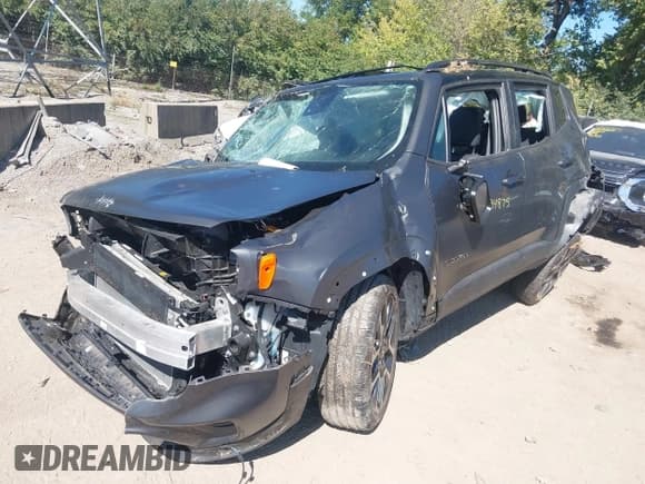✅ 2022 Jeep Renegade Limited • VIN: ZACNJDD1XNPN71734 • Lot: 43334875. Wystawiony na IAAI z przebiegiem 25 790 mil. Bezpłatny archiwum sprzedaży aukcyjnych z USA i szczegółowy raport historii pojazdu na DreamBid. Zdjęcie 6.