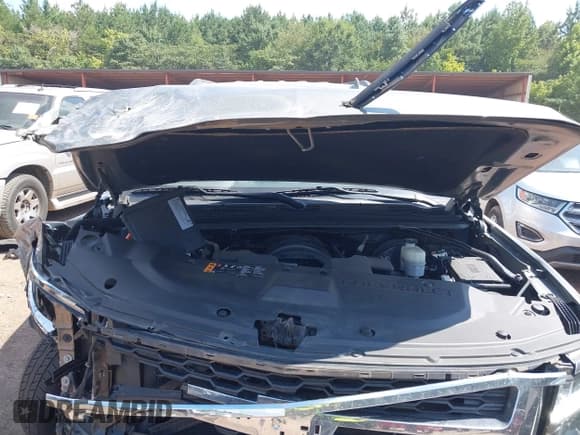 ✅ 2019 Chevrolet Tahoe LT • VIN: 1GNSCBKC2KR369502 • Лот: 42818933. Опубликован ранее на IAAI с пробегом Не указан. Бесплатный доступ к архиву аукционных продаж из США и подробный отчёт об истории автомобиля на DreamBid. Изображение 10.