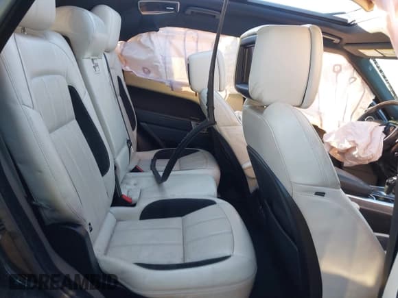 ✅ 2018 Land Rover Range Rover Sport • VIN: SALWR2RE2JA813743 • Lot: 41452592. Listed on IAAI with 103,272 mi. Free auction sales archive from the USA and detailed vehicle history report at DreamBid. Image 8.