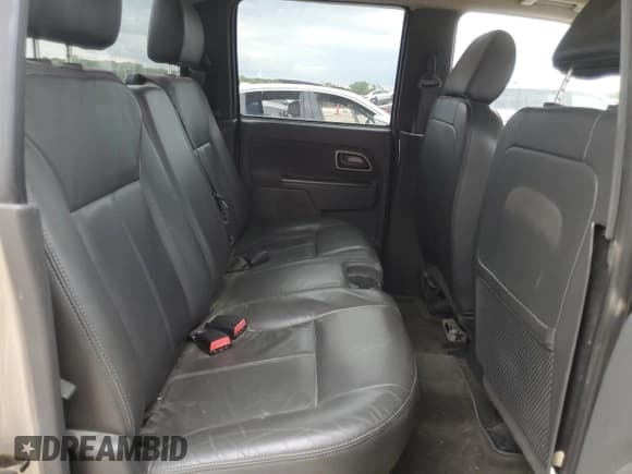 ✅ 2004 Chevrolet Colorado 1SB LS Z85 • VIN: 1GCDT136048135579 • Лот: 55729635. Опубликован ранее на Copart с пробегом 242 895 миль. Бесплатный доступ к архиву аукционных продаж из США и подробный отчёт об истории автомобиля на DreamBid. Изображение 10.