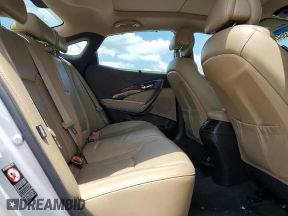 ✅ 2015 Hyundai Azera Limited • VIN: KMHFH4JG1FA474978 • Лот: 57388475. Опубликован ранее на Copart с пробегом 172 437 миль. Бесплатный доступ к архиву аукционных продаж из США и подробный отчёт об истории автомобиля на DreamBid. Изображение 10.