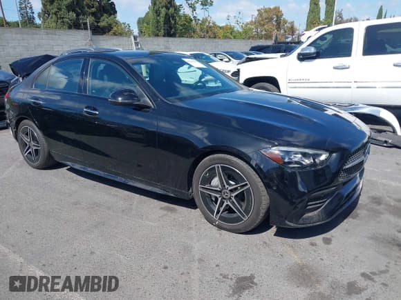 ✅ 2024 Mercedes-Benz C 300 • VIN: W1KAF4HB9RR191304 • Лот: 43364300. Опубликован ранее на IAAI с пробегом 17 465 миль. Бесплатный доступ к архиву аукционных продаж из США и подробный отчёт об истории автомобиля на DreamBid. Изображение 1.