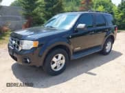 ✅ 2008 Ford Escape XLT • VIN: 1FMCU93198KA29776 • Lot: 42385565. Listed on IAAI with 250,329 mi. Free auction sales archive from the USA and detailed vehicle history report at DreamBid. Image 2.