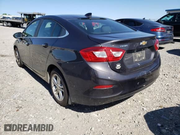 ✅ 2016 Chevrolet Cruze LT • VIN: 1G1BE5SM7G7315055 • Lot: 45129742. Wystawiony na Copart z przebiegiem 93 770 mil mil. Skorzystaj z bezpłatnego archiwum sprzedaży aukcyjnych z USA i zobacz szczegółowy raport historii pojazdu na DreamBid. Zdjęcie 3.