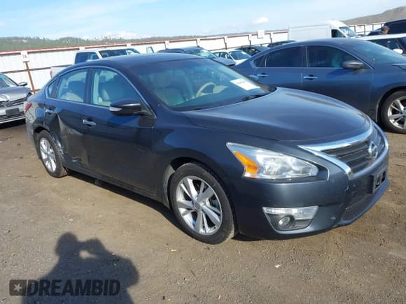 ✅ 2013 Nissan Altima S • VIN: 1N4AL3AP1DN498927 • Лот: 43492805. Опубликован ранее на IAAI с пробегом 64 709 миль. Бесплатный доступ к архиву аукционных продаж из США и подробный отчёт об истории автомобиля на DreamBid. Изображение 1.