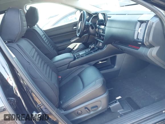 ✅ 2023 Nissan Pathfinder SL • VIN: 5N1DR3CD2PC260282 • Лот: 42632213. Опубликован ранее на IAAI с пробегом 17 042 миль. Бесплатный доступ к архиву аукционных продаж из США и подробный отчёт об истории автомобиля на DreamBid. Изображение 5.