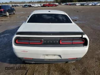 ✅ 2018 Dodge Challenger SXT Plus • VIN: 2C3CDZAG8JH339253 • Lot: 73721212. Wystawiony na Copart z przebiegiem 80 982 mil. Bezpłatny archiwum sprzedaży aukcyjnych z USA i szczegółowy raport historii pojazdu na DreamBid. Zdjęcie 6.