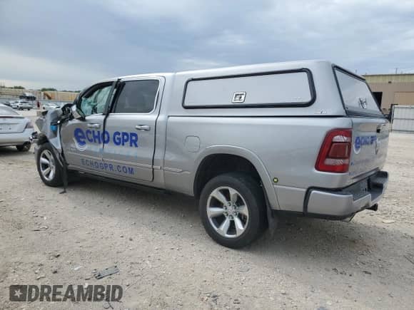 2019 Ram 1500 Limited z VIN 1C6SRFPT3KN700383, wystawiony jako Copart lot #58071425 z przebiegiem Nie podano mil oraz Szkoda całkowita • Salvage title. Historia ofert i sprzedaży dostępna na DreamBid. Obrazek 2.