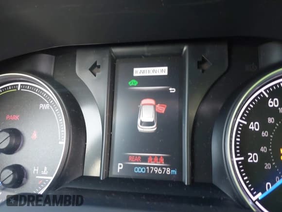 ✅ 2021 Toyota Venza LE • VIN: JTEAAAAH3MJ005586 • Lot: 43608930. Listed on IAAI with 179,678 mi. Free auction sales archive from the USA and detailed vehicle history report at DreamBid. Image 7.