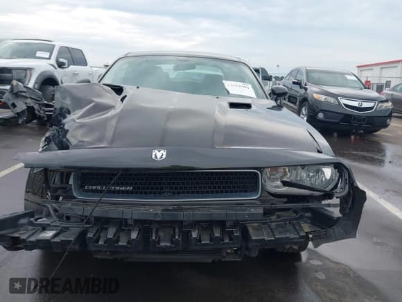 ✅ 2010 Dodge Challenger SE • VIN: 2B3CJ4DV6AH195141 • Лот: 43351591. Опубликован ранее на IAAI с пробегом 164 248 миль. Бесплатный доступ к архиву аукционных продаж из США и подробный отчёт об истории автомобиля на DreamBid. Изображение 12.