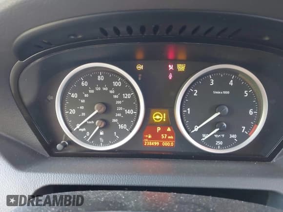 ✅ 2004 BMW 6 Series 645Ci • VIN: WBAEH73454B189970 • Лот: 43186823. Опубликован ранее на IAAI с пробегом 238 499 миль. Бесплатный доступ к архиву аукционных продаж из США и подробный отчёт об истории автомобиля на DreamBid. Изображение 7.