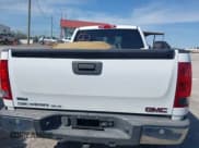 ✅ 2011 GMC Sierra 1500 SLE • VIN: 1GTR1VE01BZ169484 • Lot: 41911951. Wystawiony na IAAI z przebiegiem 195 745 mil. Bezpłatny archiwum sprzedaży aukcyjnych z USA i szczegółowy raport historii pojazdu na DreamBid. Zdjęcie 16.