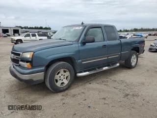 ✅ 2006 Chevrolet Silverado 1500 LT2 • VIN: 1GCEK19B26Z184081 • Лот: 68371704. Опубликован ранее на Copart с пробегом 166 289 миль. Бесплатный доступ к архиву аукционных продаж из США и подробный отчёт об истории автомобиля на DreamBid. Изображение 1.