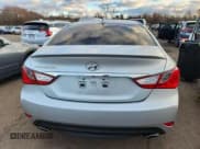 ✅ 2014 Hyundai Sonata Limited • VIN: 5NPEC4AC7EH852840 • Lot: 91792775. Wystawiony na Copart z przebiegiem 134 575 mil. Bezpłatny archiwum sprzedaży aukcyjnych z USA i szczegółowy raport historii pojazdu na DreamBid. Zdjęcie 6.