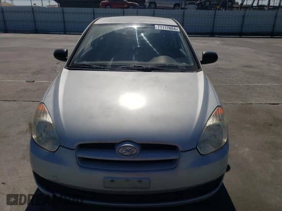 2011 Hyundai Accent GS z VIN KMHCM3AC8BU192254, wystawiony jako Copart lot #71117884 z przebiegiem 106 542 mil mil oraz Czysty tytuł • Clean title. Historia ofert i sprzedaży dostępna na DreamBid. Obrazek 5.