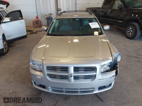 2008 Dodge Magnum R/T с VIN 2D8GV57238H246098, выставлен на аукционе IAAI как лот 43409552 с пробегом 123 704 миль миль и . История ставок и продаж доступна на DreamBid. Изображение 12.
