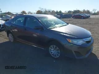 ✅ 2014 Toyota Camry SE • VIN: 4T1BF1FK5EU458456 • Lot: 43485853. Listed on IAAI with 93,381 mi. Free auction sales archive from the USA and detailed vehicle history report at DreamBid. Image 1.