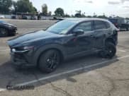 ✅ 2023 Mazda CX-30 Premium • VIN: 3MVDMBDY2PM503035 • Lot: 80368565. Wystawiony na Copart z przebiegiem 51 174 mil. Bezpłatny archiwum sprzedaży aukcyjnych z USA i szczegółowy raport historii pojazdu na DreamBid. Zdjęcie 1.