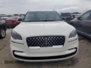 ✅ 2023 Lincoln Aviator Grand Touring • VIN: 5LMYJ8XY9PNL03214 • Лот: 74837264. Опубликован ранее на Copart с пробегом 4 981 миль. Бесплатный доступ к архиву аукционных продаж из США и подробный отчёт об истории автомобиля на DreamBid. Изображение 5.