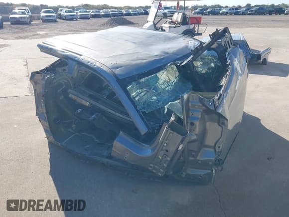 ✅ 2025 GMC Yukon Denali • VIN: 1GKS2DRLXSR293321 • Lot: 43594566. Wystawiony na IAAI z przebiegiem Nie podano. Bezpłatny archiwum sprzedaży aukcyjnych z USA i szczegółowy raport historii pojazdu na DreamBid. Zdjęcie 1.