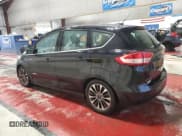 ✅ 2018 Ford C-Max Titanium • VIN: 1FADP5DU9JL105228 • Lot: 91812125. Wystawiony na Copart z przebiegiem 58 851 mil. Bezpłatny archiwum sprzedaży aukcyjnych z USA i szczegółowy raport historii pojazdu na DreamBid. Zdjęcie 2.