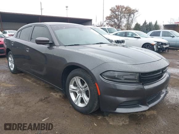 ✅ 2019 Dodge Charger SXT • VIN: 2C3CDXBG4KH724667 • Лот: 43712278. Опубликован ранее на IAAI с пробегом 131 327 миль. Бесплатный доступ к архиву аукционных продаж из США и подробный отчёт об истории автомобиля на DreamBid. Изображение 1.