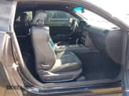 ✅ 2008 Dodge Challenger SRT-8 • VIN: 2B3LJ74W88H182914 • Lot: 43649842. Listed on IAAI with 216,038 mi. Free auction sales archive from the USA and detailed vehicle history report at DreamBid. Image 5.