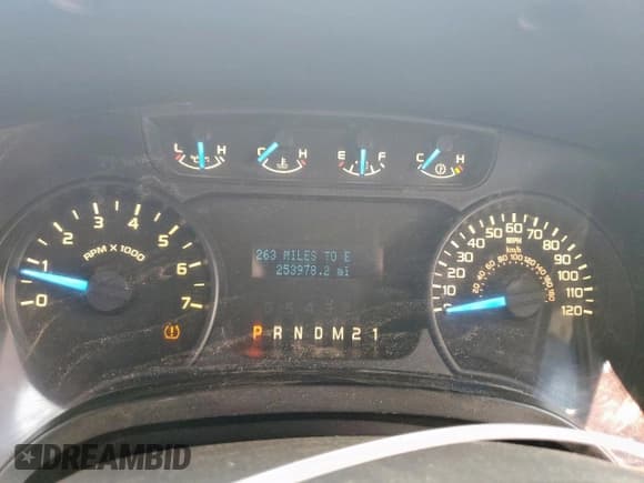 ✅ 2013 Ford F-150 XL • VIN: 1FTNF1EF7DKG25707 • Лот: 80780285. Опубликован ранее на Copart с пробегом 253 978 миль. Бесплатный доступ к архиву аукционных продаж из США и подробный отчёт об истории автомобиля на DreamBid. Изображение 9.