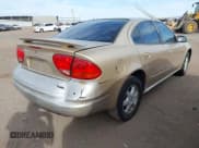 ✅ 2002 Oldsmobile Alero GL1 • VIN: 1G3NL52E52C132580 • Lot: 41933636. Wystawiony na IAAI z przebiegiem 164 863 mil. Bezpłatny archiwum sprzedaży aukcyjnych z USA i szczegółowy raport historii pojazdu na DreamBid. Zdjęcie 4.
