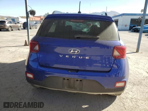 ✅ 2024 Hyundai Venue Limited • VIN: KMHRC8A33RU305757 • Lot: 80766254. Listed on Copart with 25,591 mi. Free auction sales archive from the USA and detailed vehicle history report at DreamBid. Image 6.
