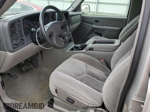 ✅ 2004 Chevrolet Suburban LT • VIN: 1GNFK16ZX4J170647 • Лот: 57300075. Опубликован ранее на Copart с пробегом 204 347 миль. Бесплатный доступ к архиву аукционных продаж из США и подробный отчёт об истории автомобиля на DreamBid. Изображение 7.