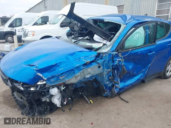 2024 Dodge Hornet GT z VIN ZACNDFAN7R3A43885, wystawiony jako IAAI lot #41893363 z przebiegiem 29 mil mil oraz . Historia ofert i sprzedaży dostępna na DreamBid. Obrazek 6.