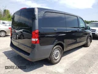 ✅ 2020 Mercedes-Benz Metris Cargo • VIN: W1YV0BEY0L3727010 • Lot: 61809493. Wystawiony na Copart z przebiegiem 56 924 mil. Bezpłatny archiwum sprzedaży aukcyjnych z USA i szczegółowy raport historii pojazdu na DreamBid. Zdjęcie 3.