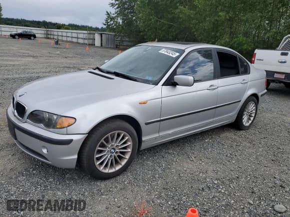 ✅ 2004 BMW 3 Series 325xi • VIN: WBAEU33484PR09365 • Lot: 57843245. Wystawiony na Copart z przebiegiem 210 642 mil. Bezpłatny archiwum sprzedaży aukcyjnych z USA i szczegółowy raport historii pojazdu na DreamBid. Zdjęcie 1.