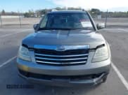 ✅ 2009 Kia Borrego EX • VIN: KNDJH742595013781 • Lot: 41285092. Wystawiony na IAAI z przebiegiem Nie podano. Bezpłatny archiwum sprzedaży aukcyjnych z USA i szczegółowy raport historii pojazdu na DreamBid. Zdjęcie 12.