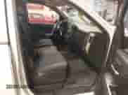 2015 Chevrolet Silverado 1500 LT z VIN 1GCRCREH0FZ398560, wystawiony jako IAAI lot #42454940 z przebiegiem 158 025 mil mil oraz . Historia ofert i sprzedaży dostępna na DreamBid. Obrazek 5.