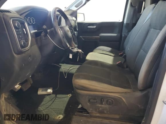 ✅ 2019 Chevrolet Silverado 1500 LT • VIN: 3GCPYDEK6KG115905 • Lot: 54951325. Wystawiony na Copart z przebiegiem 106 568 mil. Bezpłatny archiwum sprzedaży aukcyjnych z USA i szczegółowy raport historii pojazdu na DreamBid. Zdjęcie 7.