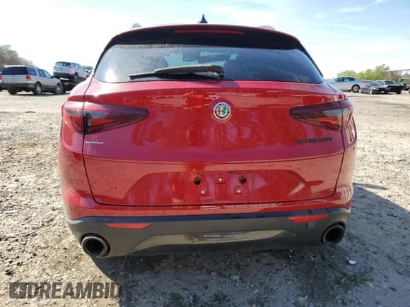 ✅ 2021 Alfa Romeo Stelvio • VIN: ZASPAJAN3M7D00065 • Lot: 50395315. Wystawiony na Copart z przebiegiem Nie podano. Bezpłatny archiwum sprzedaży aukcyjnych z USA i szczegółowy raport historii pojazdu na DreamBid. Zdjęcie 6.