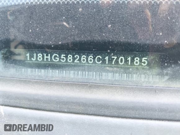 ✅ 2006 Jeep Commander Limited • VIN: 1J8HG58266C170185 • Lot: 42549553. Listed on IAAI with 143,574 mi. Free auction sales archive from the USA and detailed vehicle history report at DreamBid. Image 9.